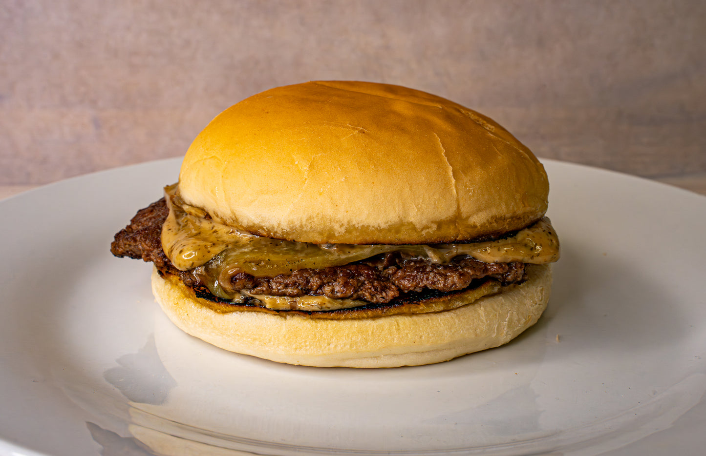 single smash cheeseburger  w/fries